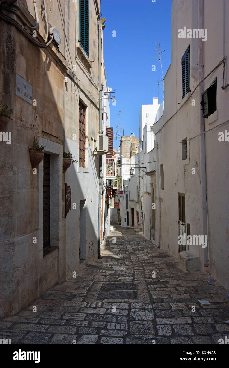 Architektur von Ostuni, Apulien, Italien Stockfoto