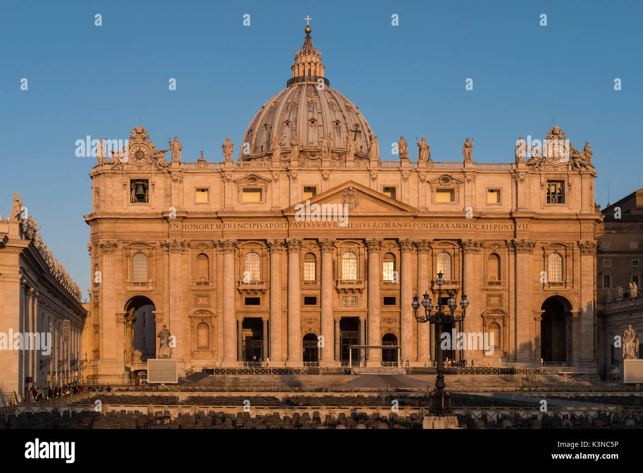 Europa, Italien, Latium, Rom, Vatikanstadt. St. Peter's Basilica Stockfoto