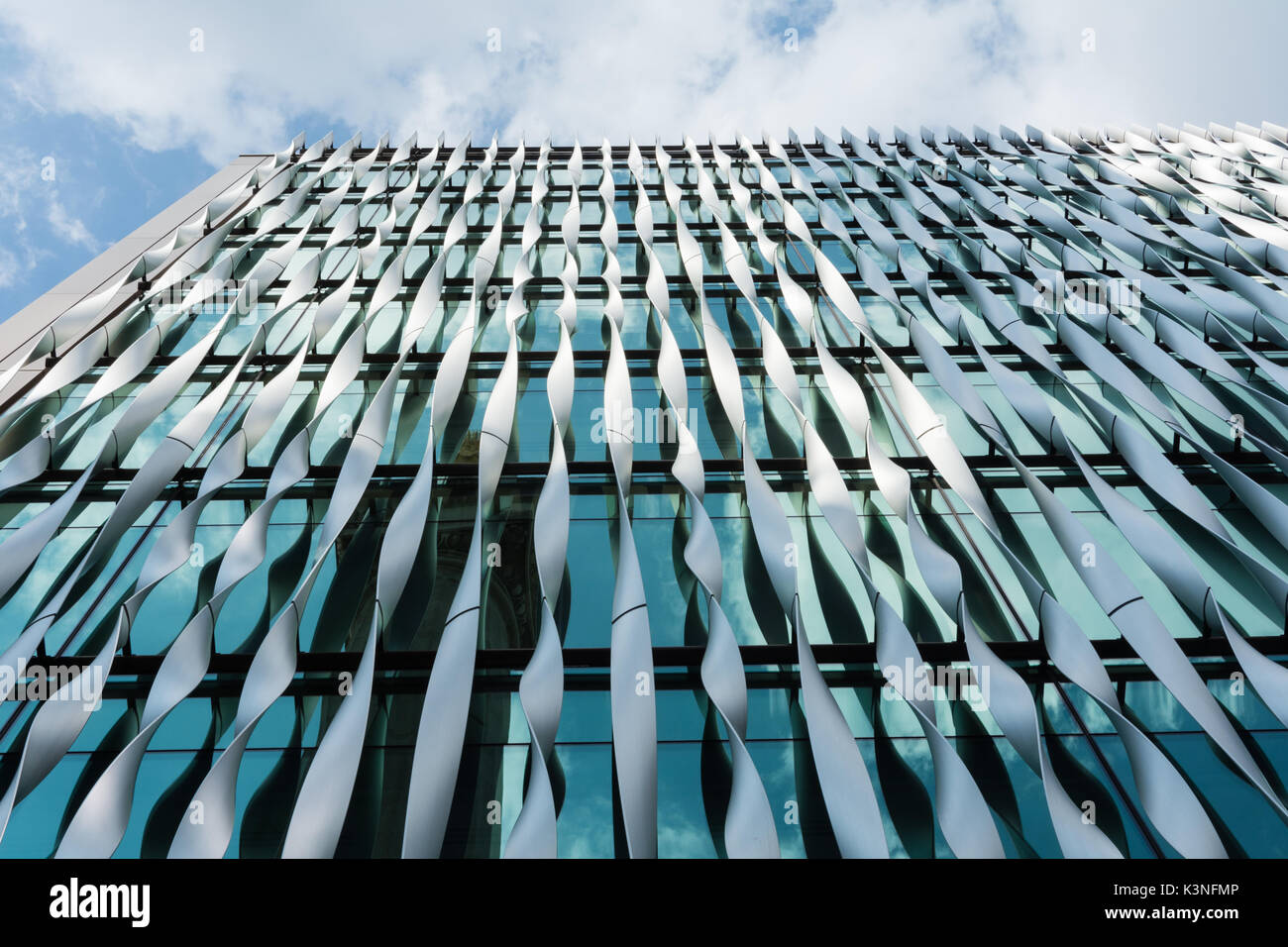 Das Denkmal Gebäude neben dem Denkmal auf Fish Street, London, UK Stockfoto