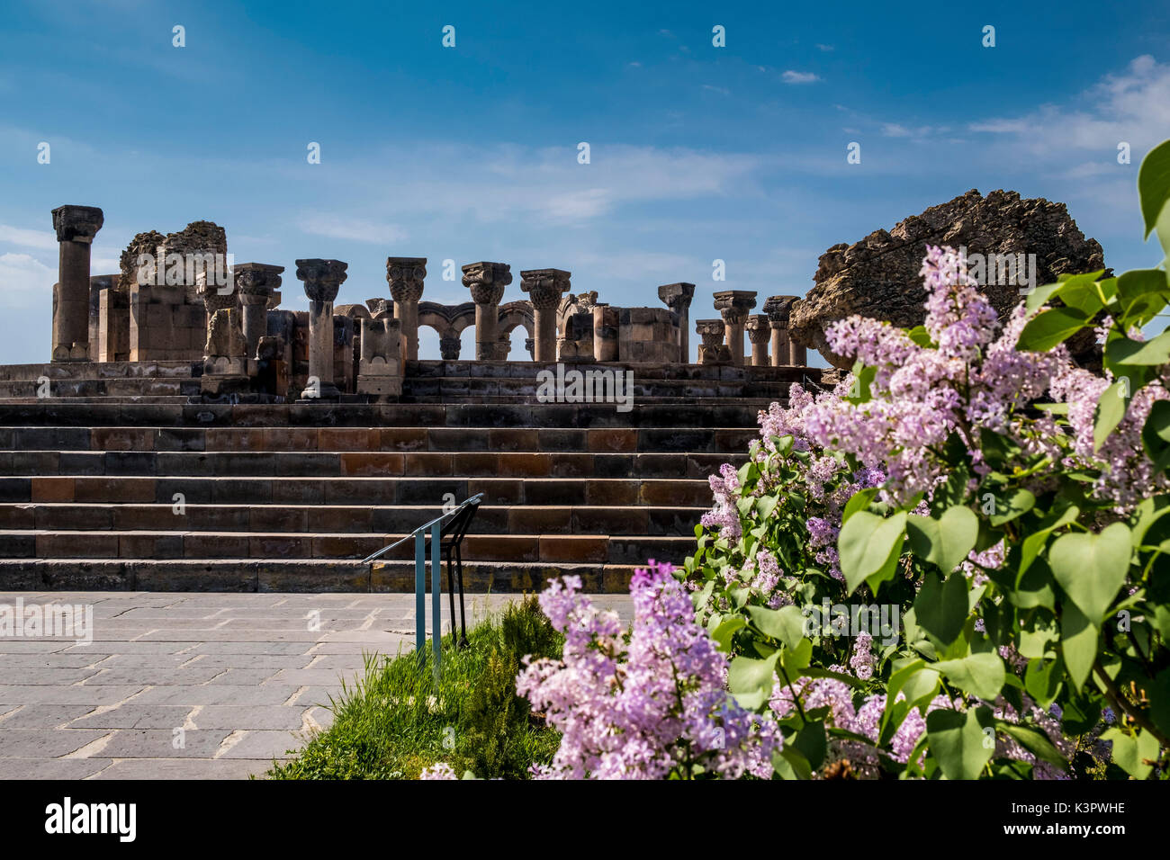 Die Ruinen des antiken Tempels des Zvartnots, Armenien, Caucaus, Eurasien Stockfoto