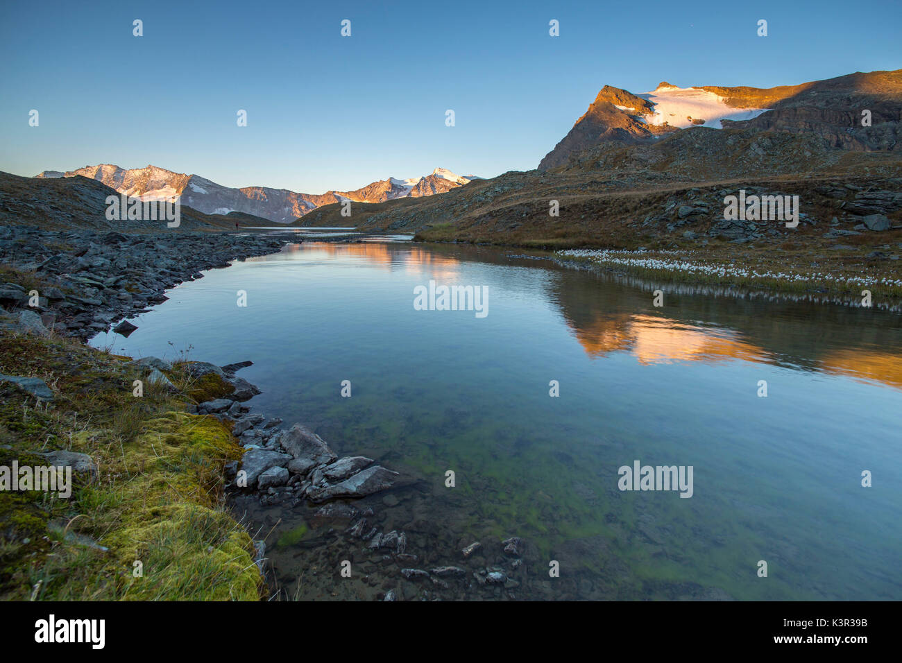Die Levanne Berge bei Sonnenaufgang. Gran Paradiso Nationalpark. Alpi Graie Stockfoto
