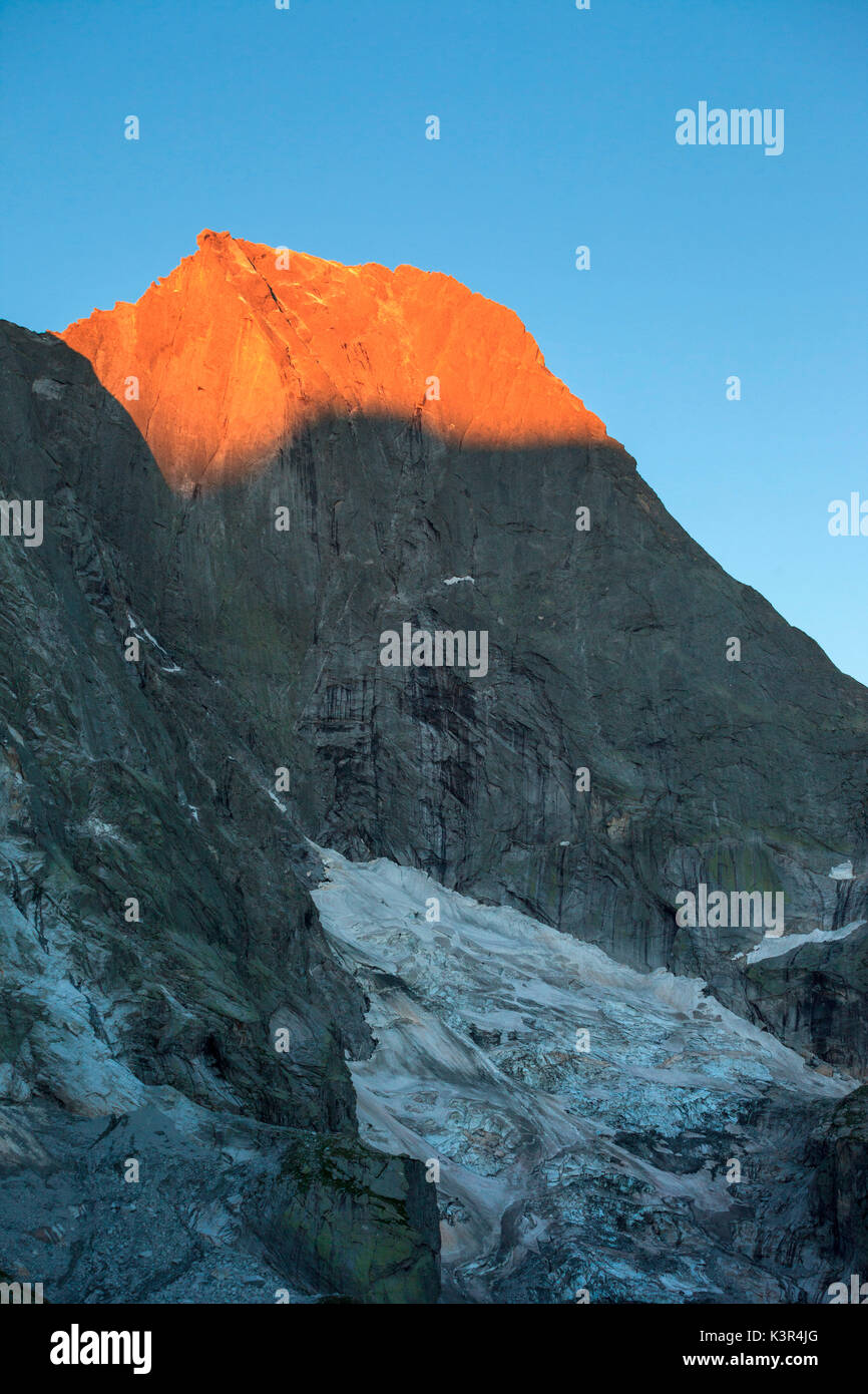Badile Peak, The North Face, Bondasca Tal, Schweiz Stockfoto