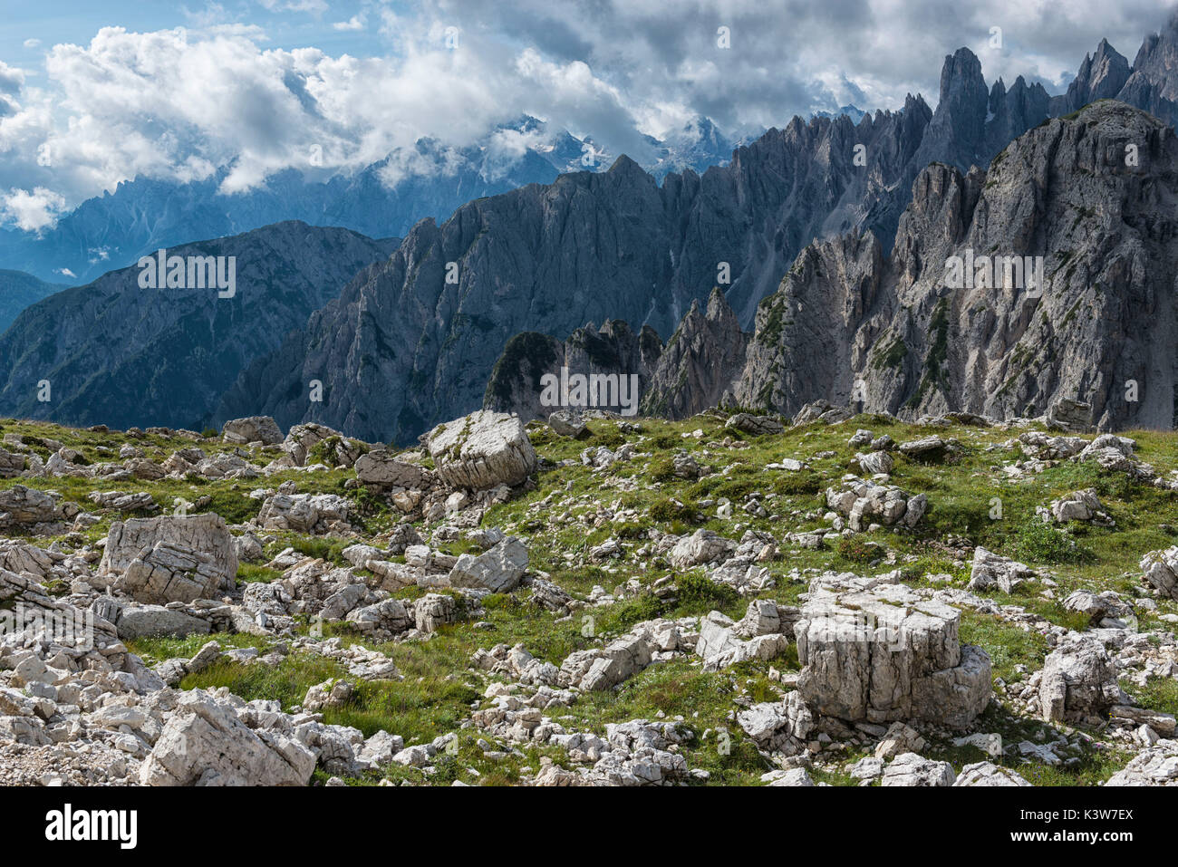 Panoramablick auf Cadini di Misurina. Venetien, Dolomiten, Italien, Europa. Stockfoto