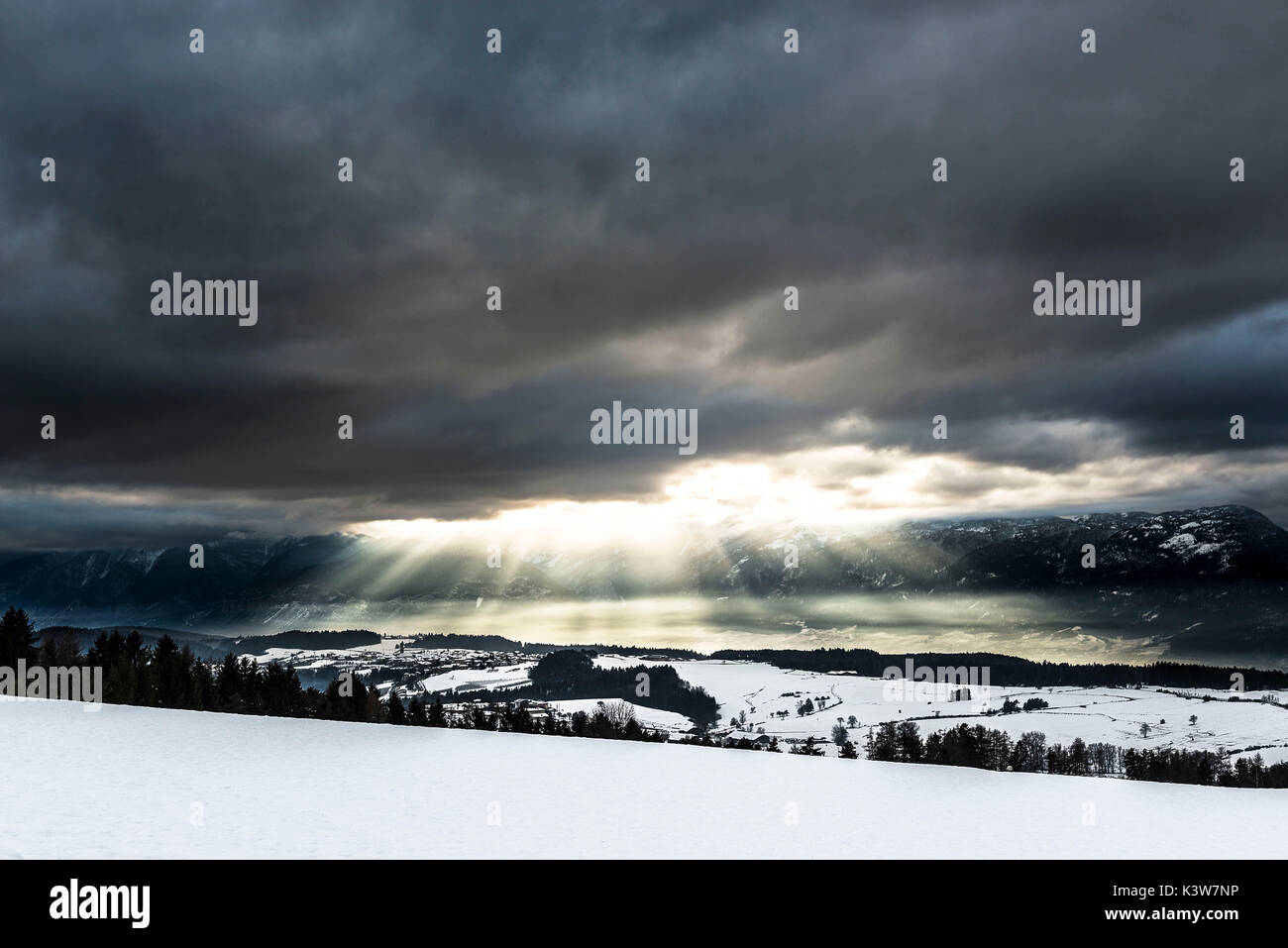 Italien, Trentino Alto Adige, spielen Licht über Nonstal Stockfoto