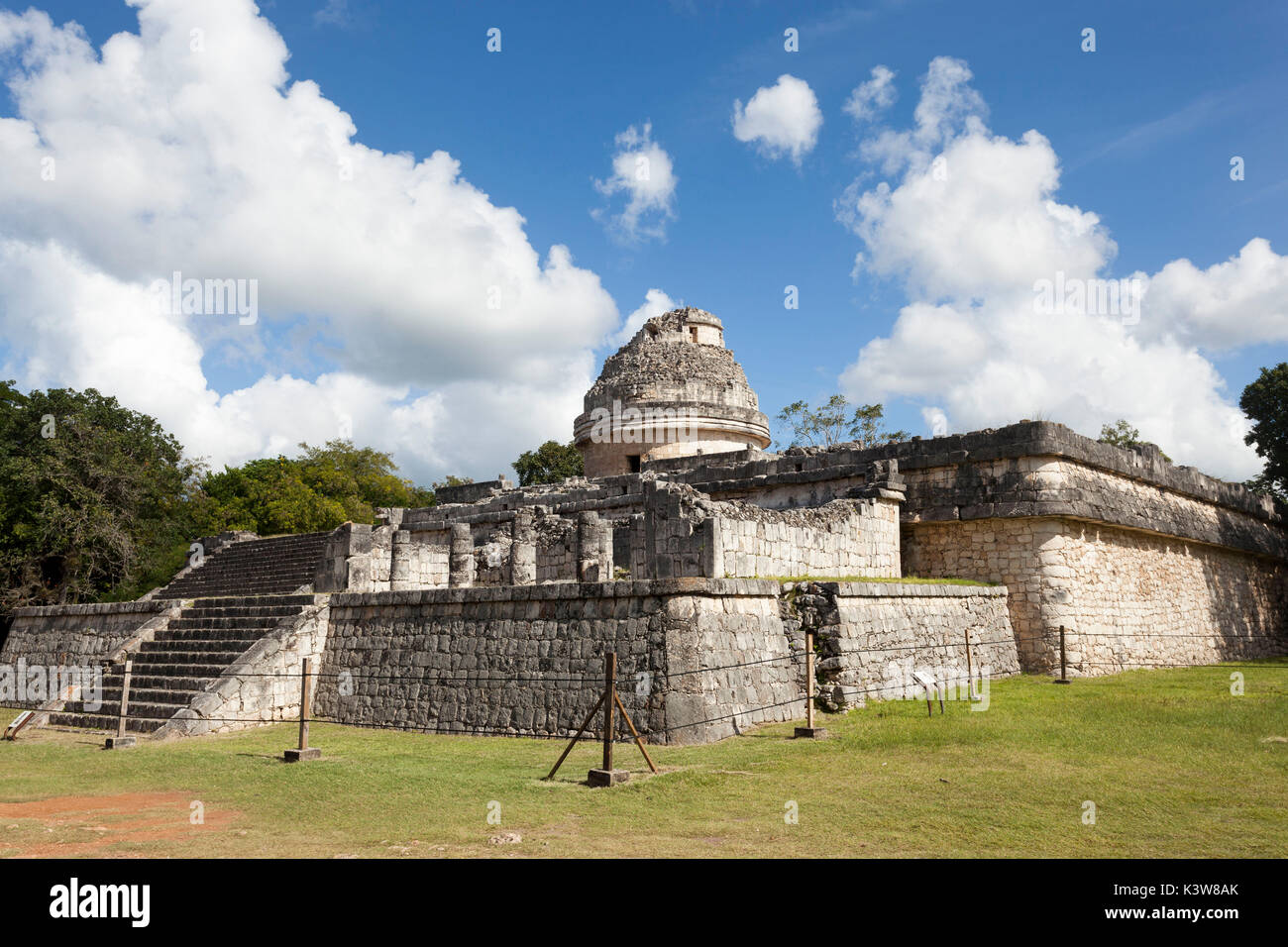 El Caracol Informationsstelle Tempel, archäologischen Ausgrabungsstätten Chichen Itza, Yucatan, Mexiko. Stockfoto