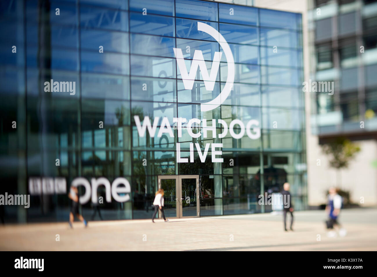 Regeneration Docks an MediaCityUk in Salford Quays Gtr Manchester, Dock 10 Studios mit BBC Watchdog Branding Stockfoto