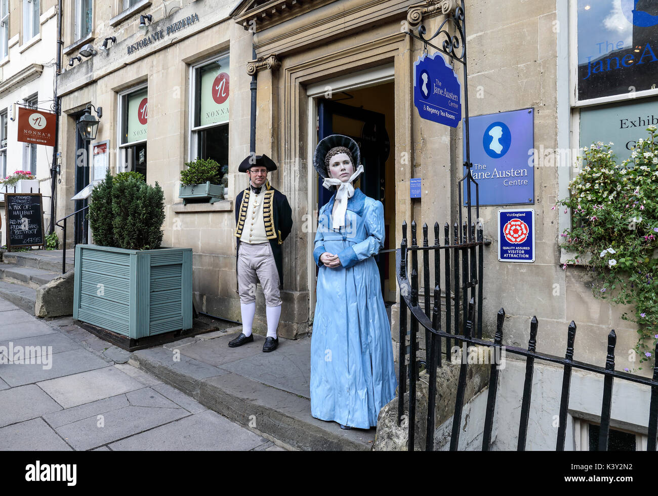 Ausserhalb Der Jane Austen Centre Bath England Stockfoto