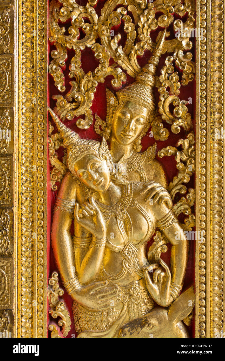 Details im Inneren des Tempels Wat Xieng Thong, Luang Prabang, Laos Stockfoto