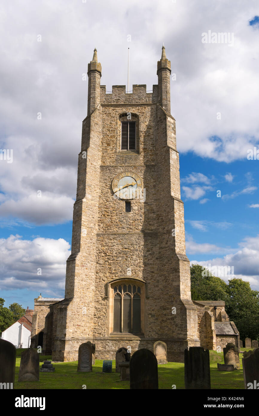 Das 15. Jahrhundert Glockenturm der Kirche St Edmunds, Sedgefield, Co Durham, England, Großbritannien Stockfoto