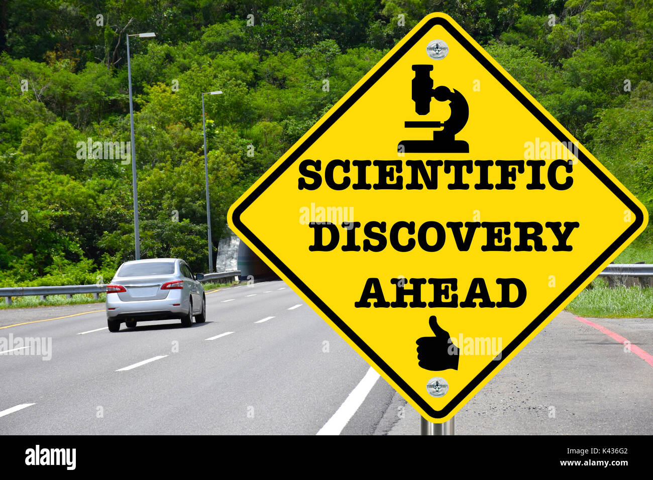 Wissenschaftliche Entdeckung vor, gelb Warnung Schild Stockfoto