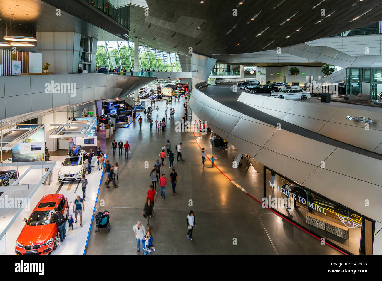 BMW Welt multi-verwenden Sie Messe, München, Bayern, Deutschland Stockfoto