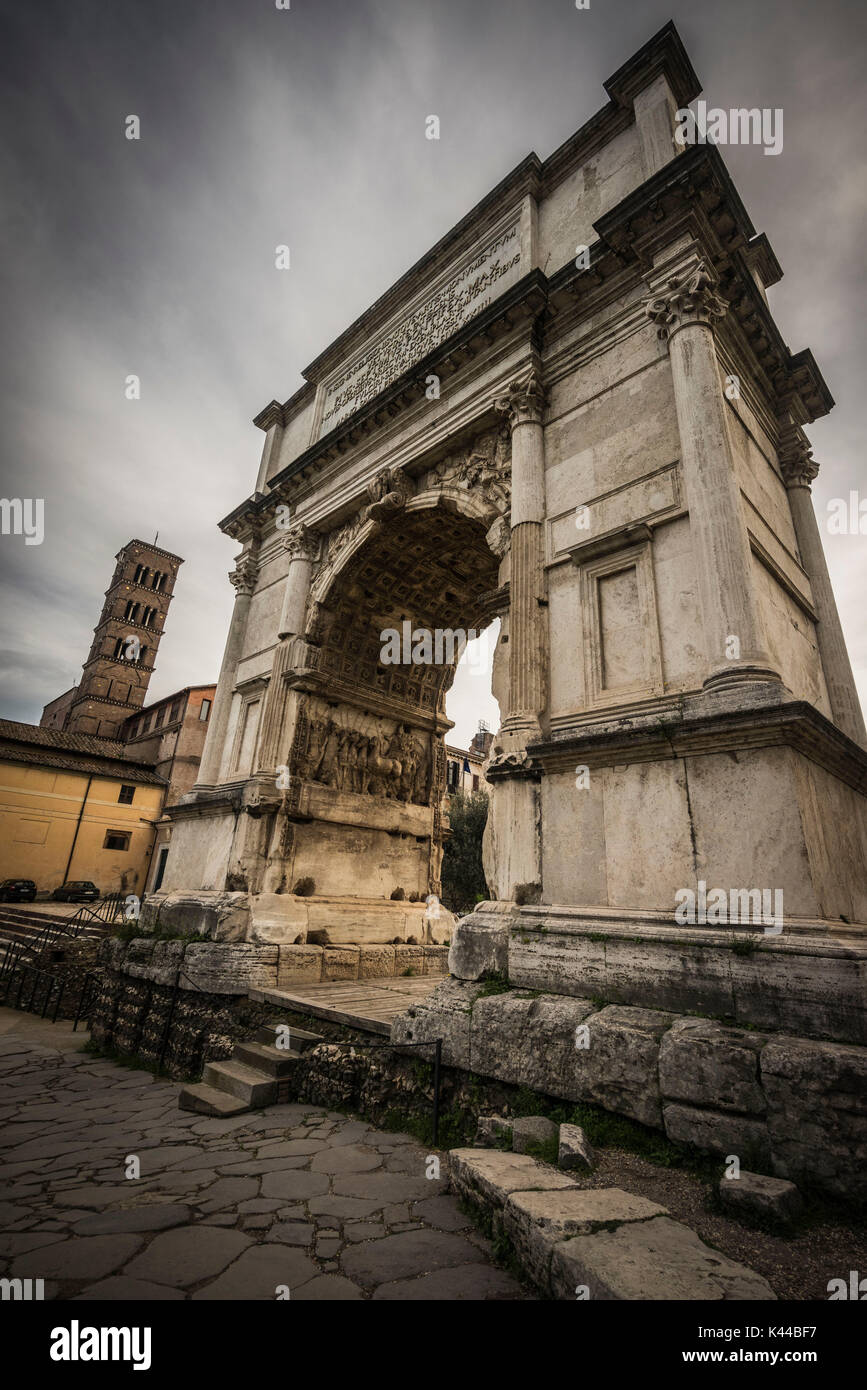 Forum Romanum, Rom, Italien. Der Bogen des Titus Stockfoto
