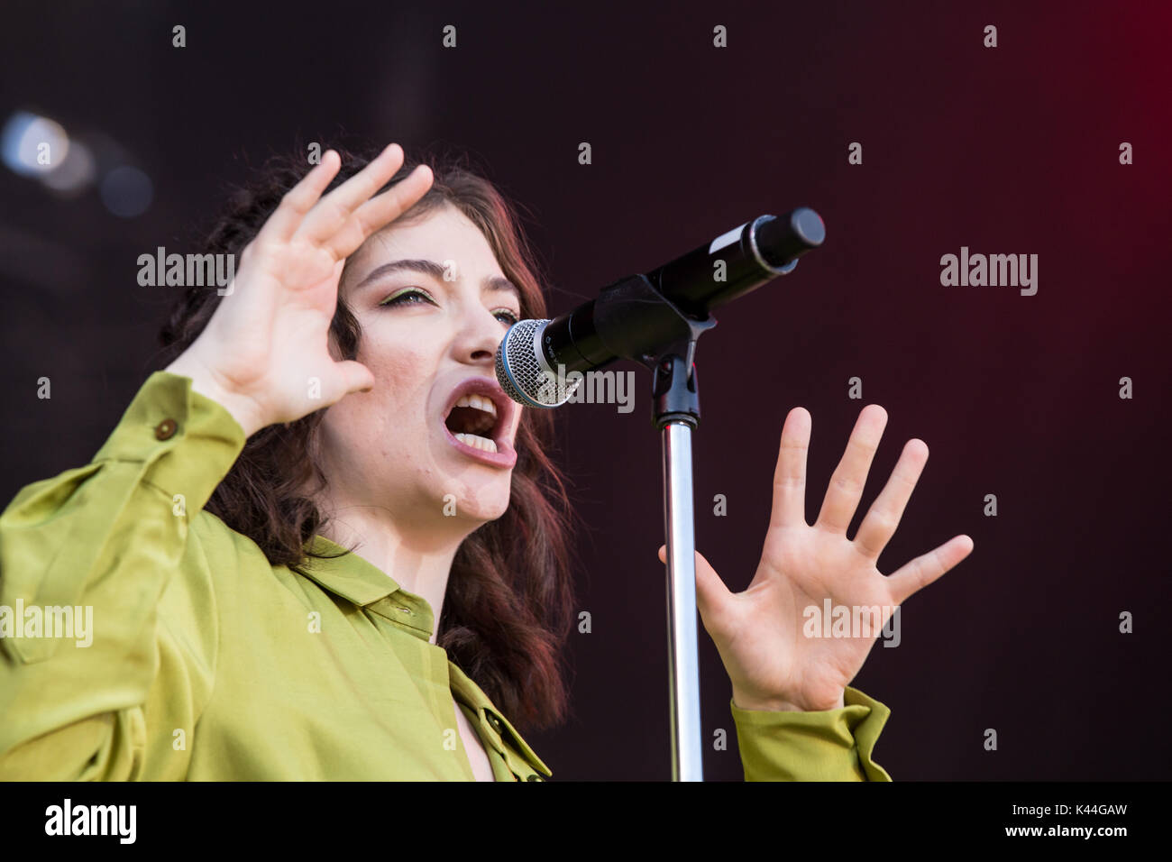 Vancouver, Kanada. 03 Sep, 2017. Vancouver, Kanada. 3. Sep 2017. Neuseeland Singer-Songwriter Lorde durchführen am iHeartRadio Beach Ball an der PNE Amphitheater in Vancouver, BC, Kanada. Credit: Jamie Taylor/Alamy Leben Nachrichten. Stockfoto