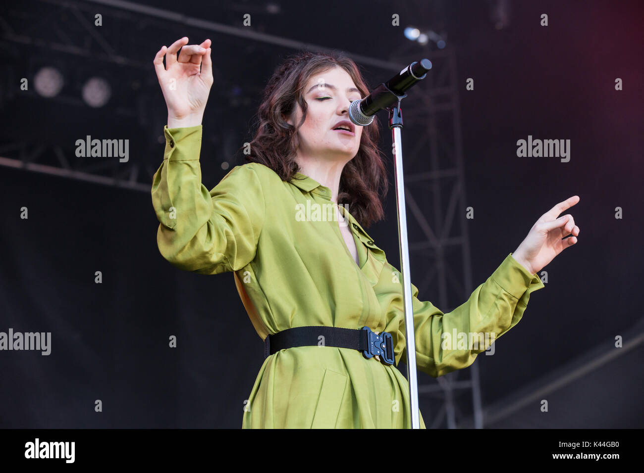 Vancouver, Kanada. 03 Sep, 2017. Vancouver, Kanada. 3. Sep 2017. Neuseeland Singer-Songwriter Lorde durchführen am iHeartRadio Beach Ball an der PNE Amphitheater in Vancouver, BC, Kanada. Credit: Jamie Taylor/Alamy Leben Nachrichten. Stockfoto