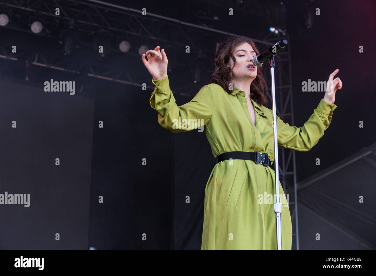 Vancouver, Kanada. 03 Sep, 2017. Vancouver, Kanada. 3. Sep 2017. Neuseeland Singer-Songwriter Lorde durchführen am iHeartRadio Beach Ball an der PNE Amphitheater in Vancouver, BC, Kanada. Credit: Jamie Taylor/Alamy Leben Nachrichten. Stockfoto