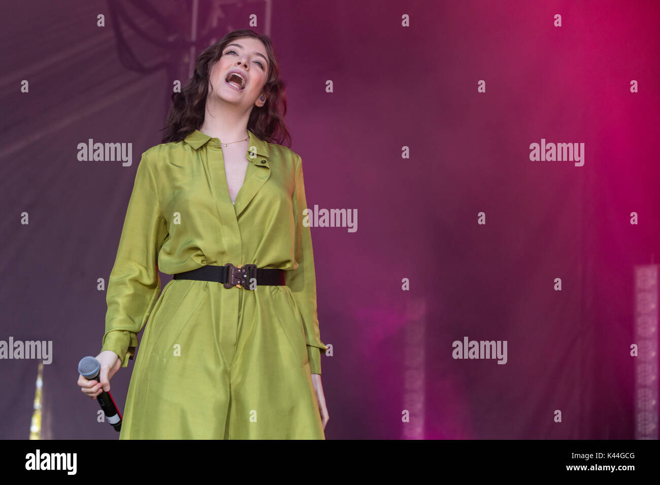 Vancouver, Kanada. 03 Sep, 2017. Vancouver, Kanada. 3. Sep 2017. Neuseeland Singer-Songwriter Lorde durchführen am iHeartRadio Beach Ball an der PNE Amphitheater in Vancouver, BC, Kanada. Credit: Jamie Taylor/Alamy Leben Nachrichten. Stockfoto