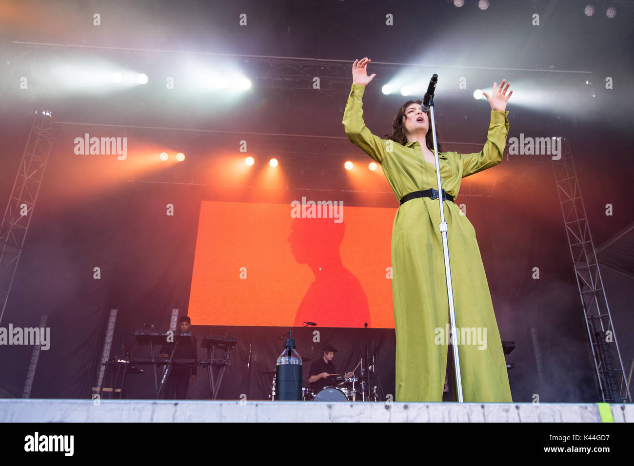 Vancouver, Kanada. 03 Sep, 2017. Vancouver, Kanada. 3. Sep 2017. Neuseeland Singer-Songwriter Lorde durchführen am iHeartRadio Beach Ball an der PNE Amphitheater in Vancouver, BC, Kanada. Credit: Jamie Taylor/Alamy Leben Nachrichten. Stockfoto