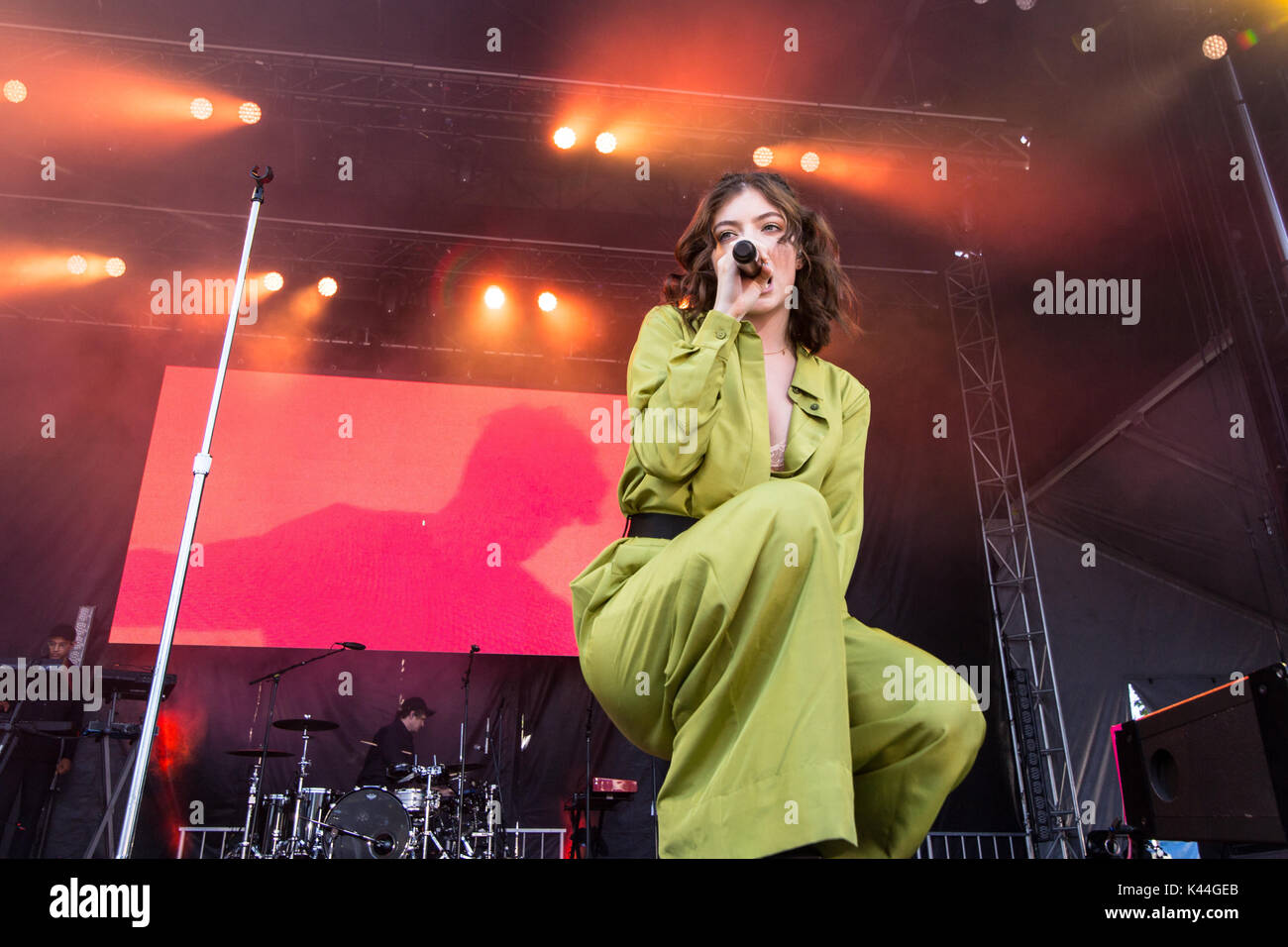 Vancouver, Kanada. 03 Sep, 2017. Vancouver, Kanada. 3. Sep 2017. Neuseeland Singer-Songwriter Lorde durchführen am iHeartRadio Beach Ball an der PNE Amphitheater in Vancouver, BC, Kanada. Credit: Jamie Taylor/Alamy Leben Nachrichten. Stockfoto