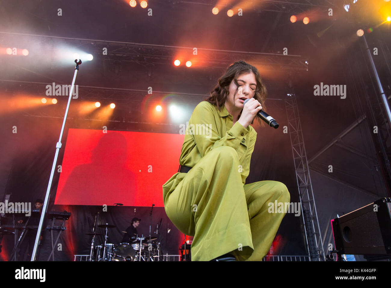 Vancouver, Kanada. 03 Sep, 2017. Vancouver, Kanada. 3. Sep 2017. Neuseeland Singer-Songwriter Lorde durchführen am iHeartRadio Beach Ball an der PNE Amphitheater in Vancouver, BC, Kanada. Credit: Jamie Taylor/Alamy Leben Nachrichten. Stockfoto