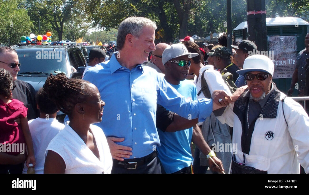 New York, USA. 4. September 2017. West Indian Day Parade. N.Y.C Bürgermeister Bill De Blasio Credit: ZUMA Press, Inc./Alamy leben Nachrichten Stockfoto