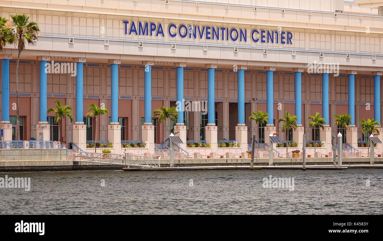 Das Tampa Convention Center befindet sich am Ufer in der Innenstadt von Tampa, Florida Stockfoto