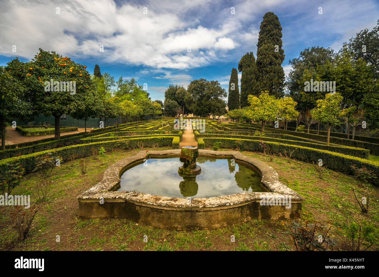 Palatino Hill, Rom, Latium. Die Gärten von Farnese auf dem Palatin Stockfoto