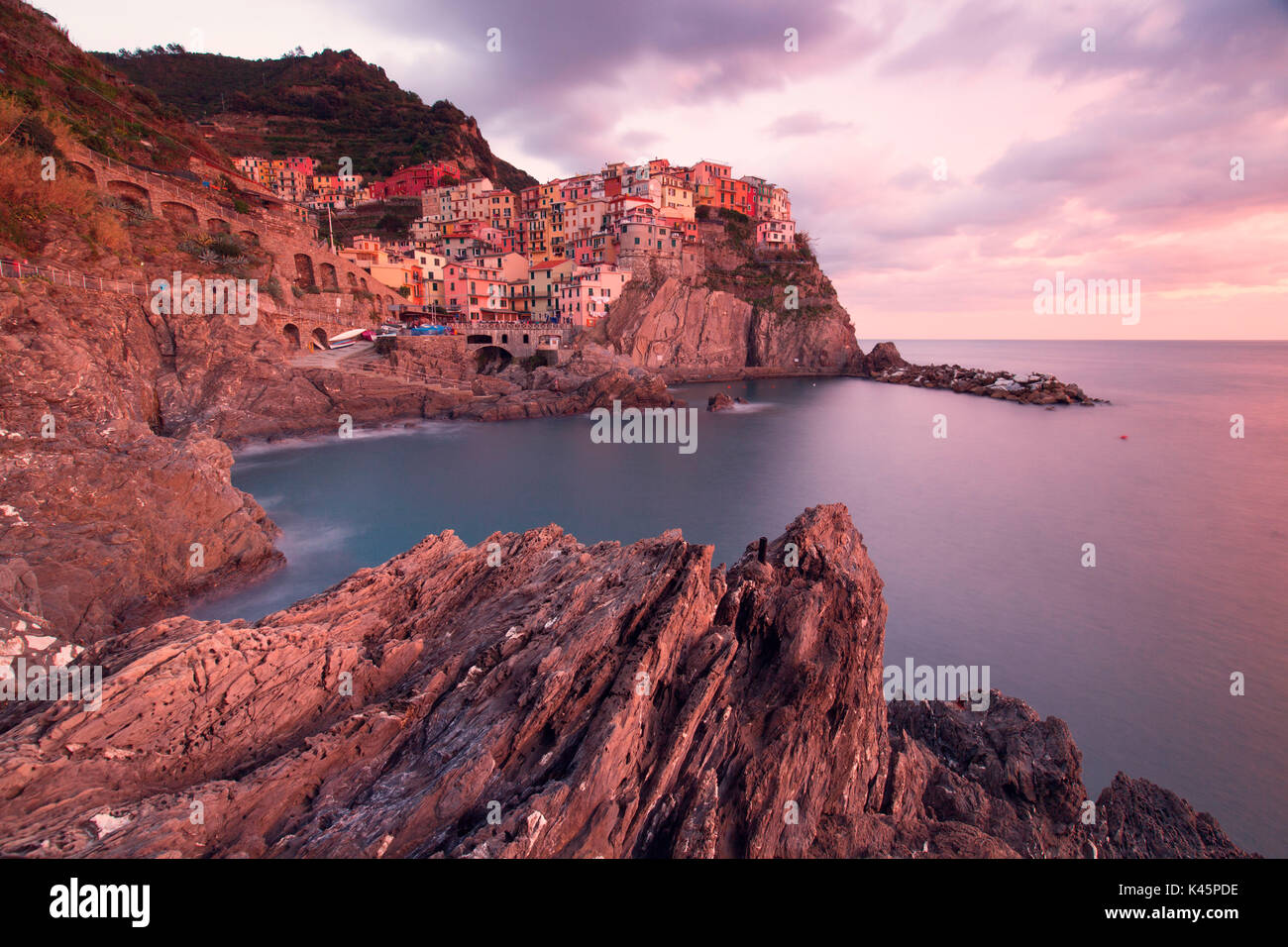 Europa, Italien, Ligurien, Cinque Terre, La Spezia-Bezirk. Manarola Stockfoto