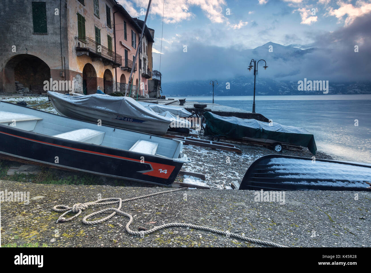 Italien, Lombardei, Comer See entfernt. Comer See, Rezzonico, San Siro, Stockfoto