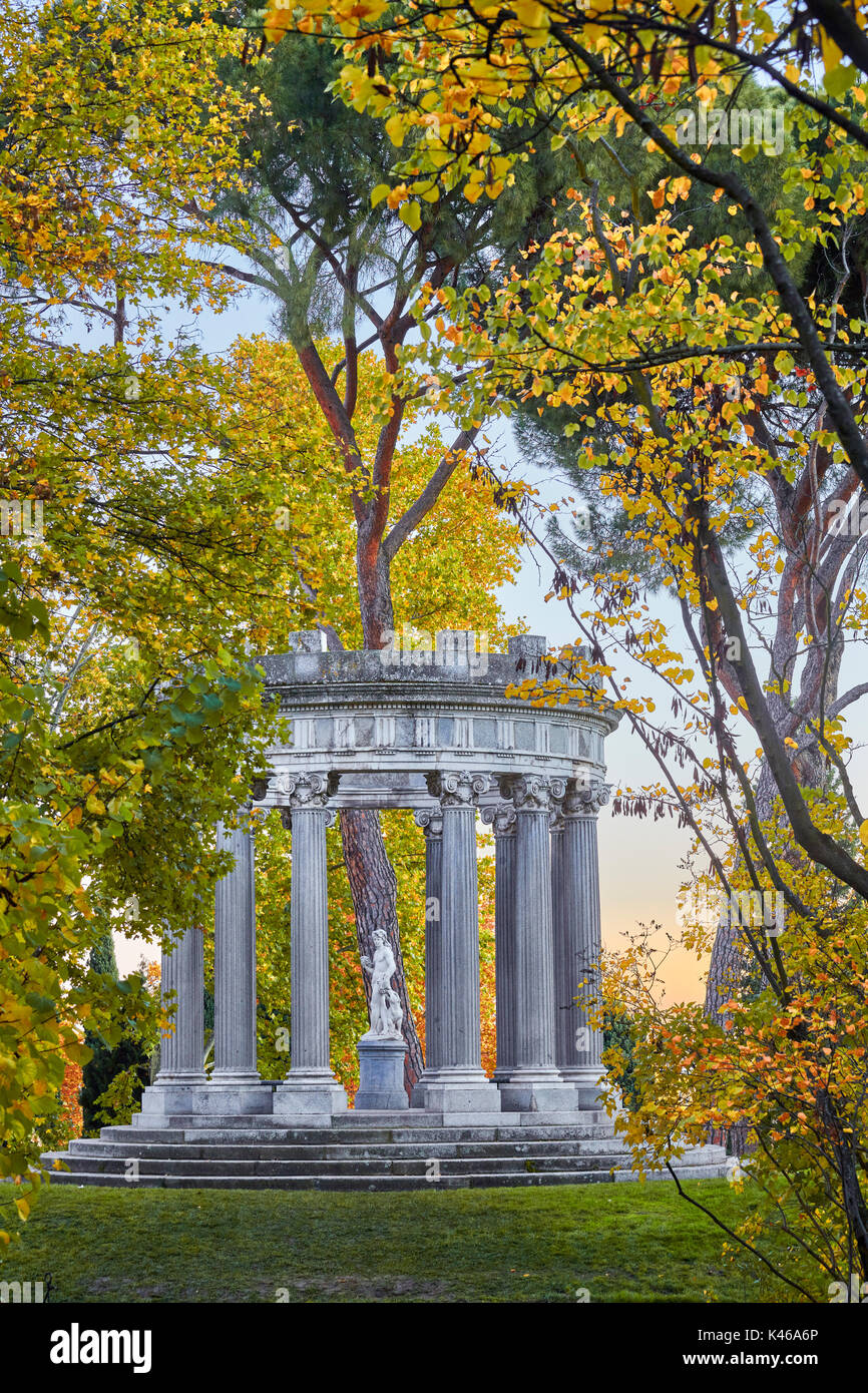 Herbst an der Capricho Park (der Wahnsinn). Madrid. Spanien. Stockfoto