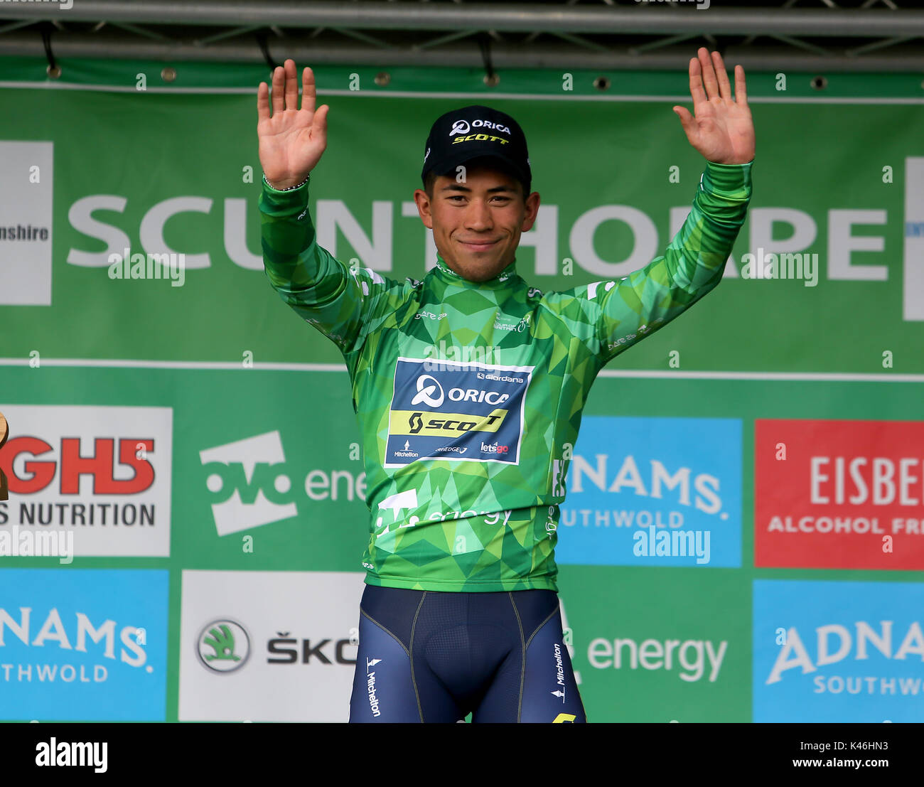 Caleb Ewan von Orica Scott tragen das grüne Trikot nach dem Gewinn Phase 3 des OVO Energy Tour von Großbritannien aus Normanby Hall Country Park in Scunthorpe. Stockfoto