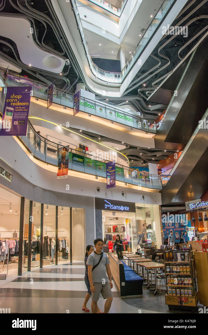 Shopping Mall in der Nähe von Rochor Road, Singapur Stockfoto