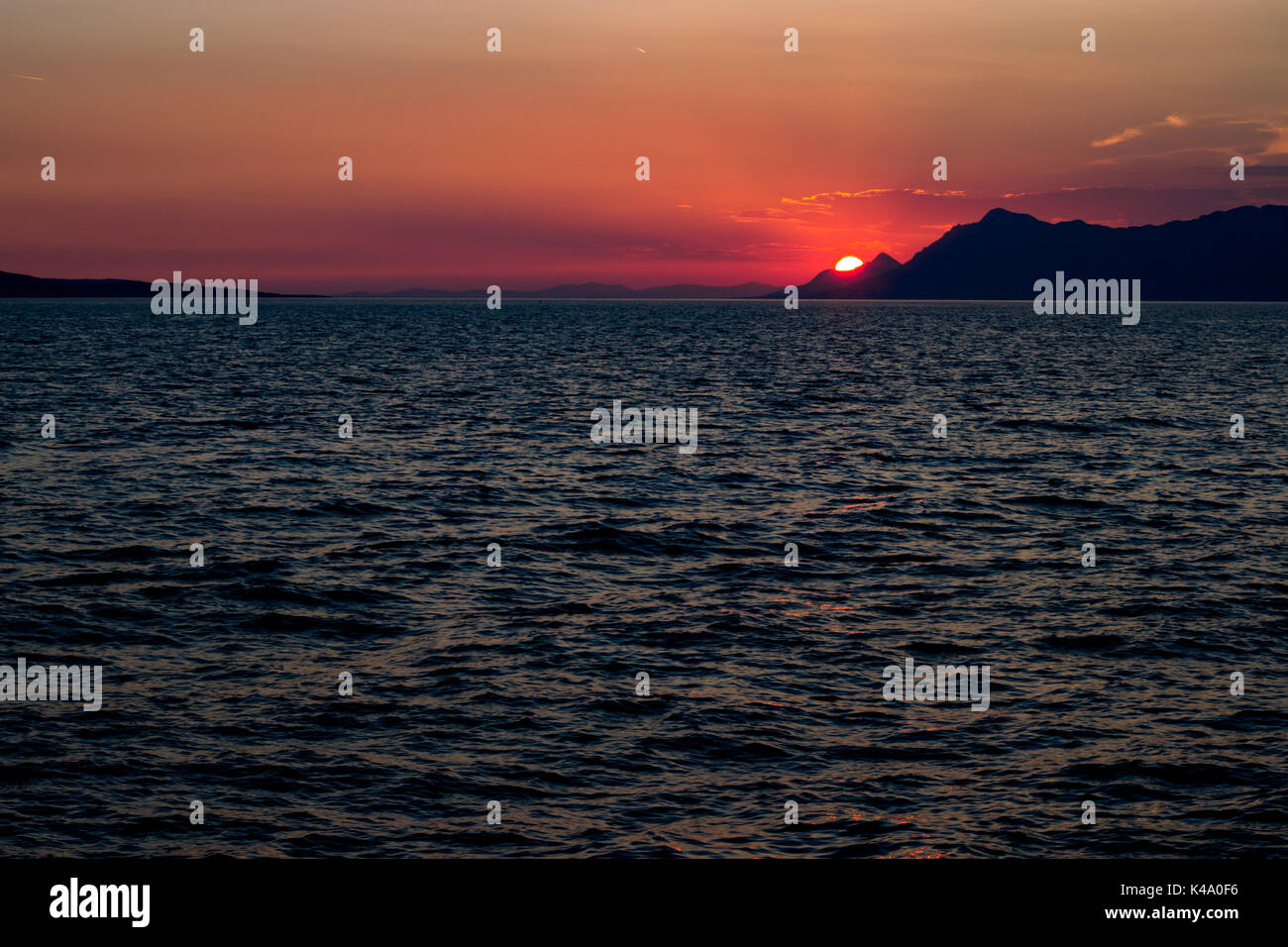 Sonnenuntergang in Makarska, Kroatien Stockfoto