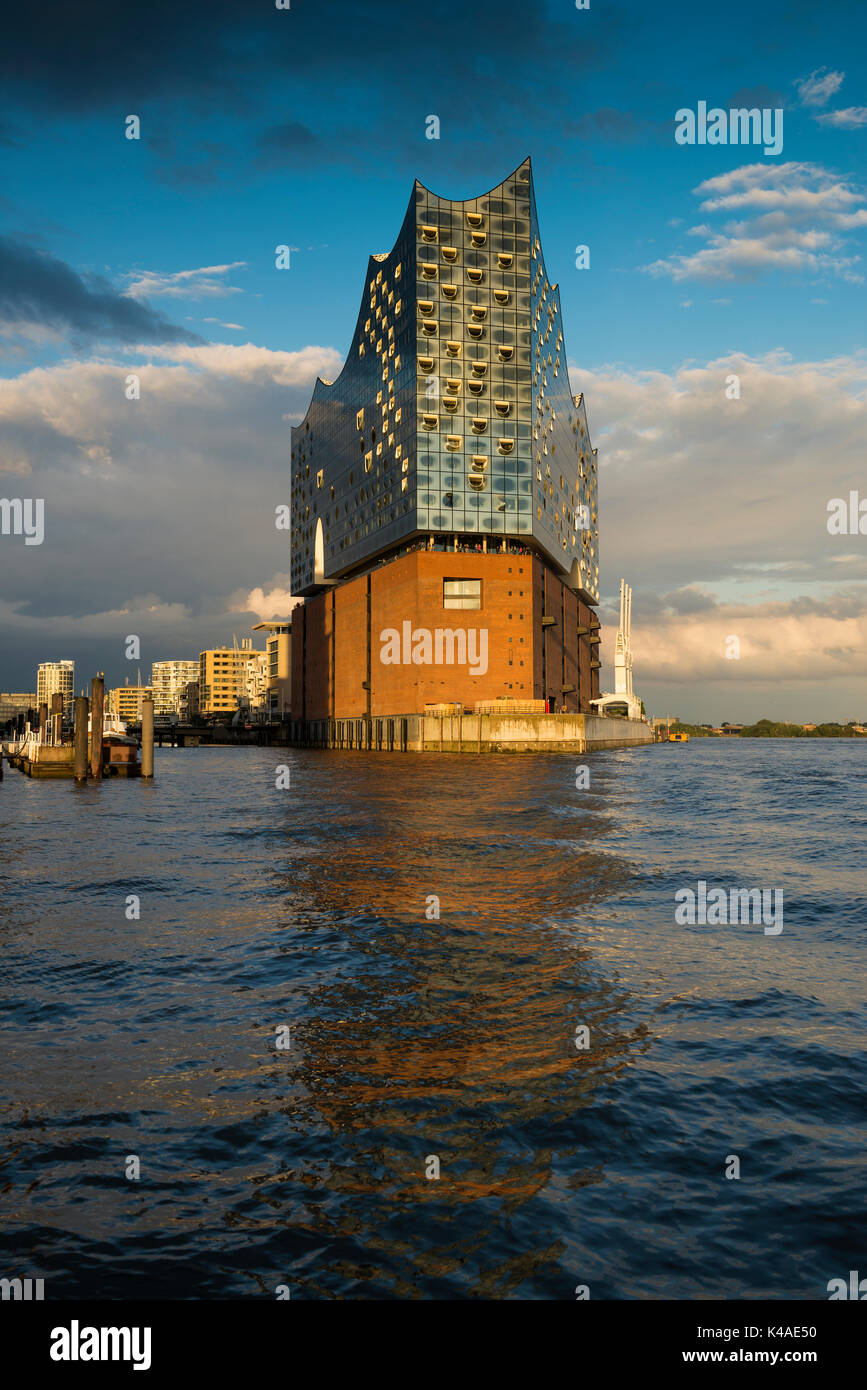 Elbphilharmonie, Architekten Herzog & De Meuron, Hafencity, Hamburg, Deutschland Stockfoto