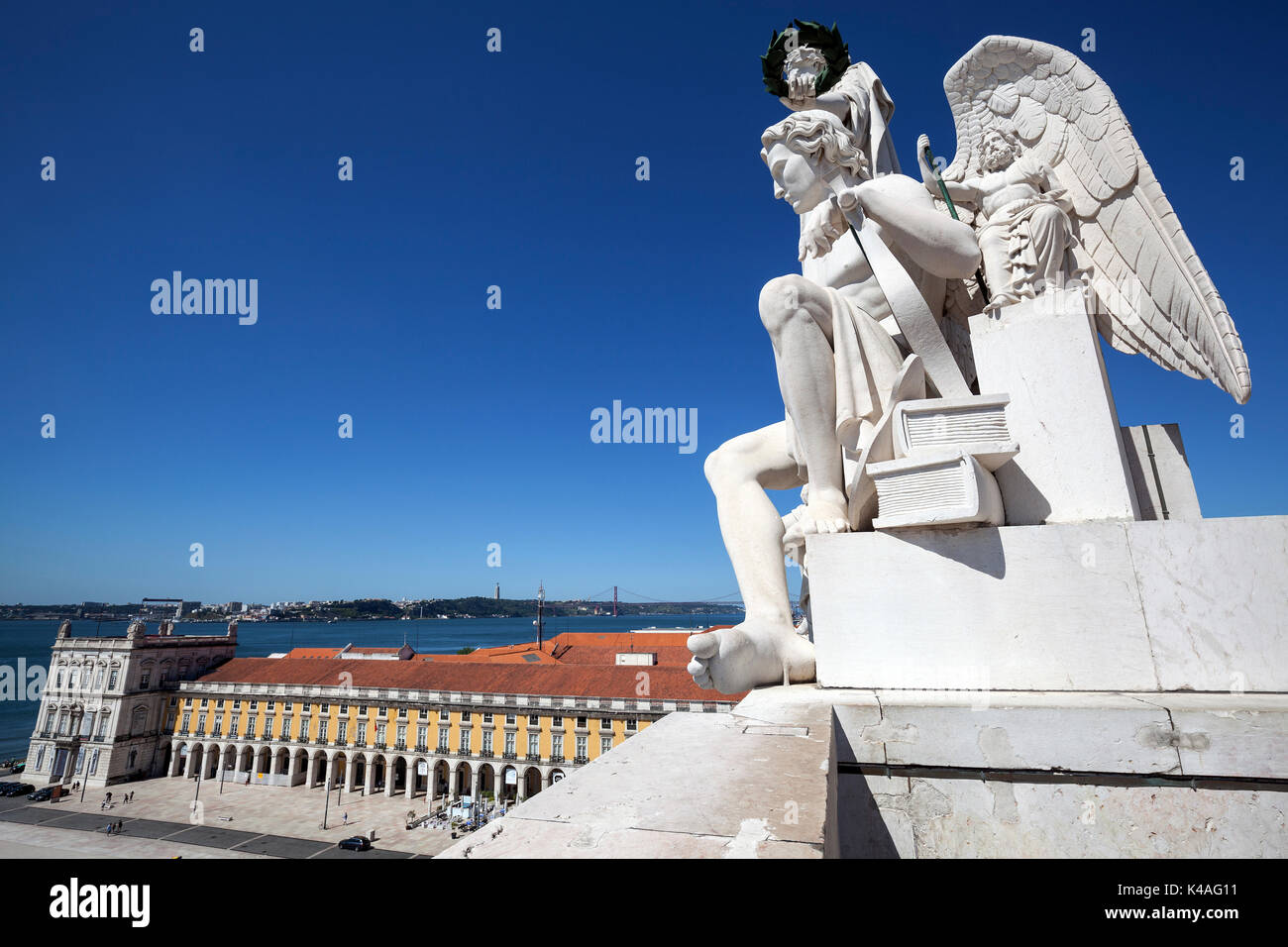 Statue auf dem Triumphbogen von Rua Augusta, Arco da Rua Augusta, Baixa Bezirk, Lissabon, Portugal Stockfoto