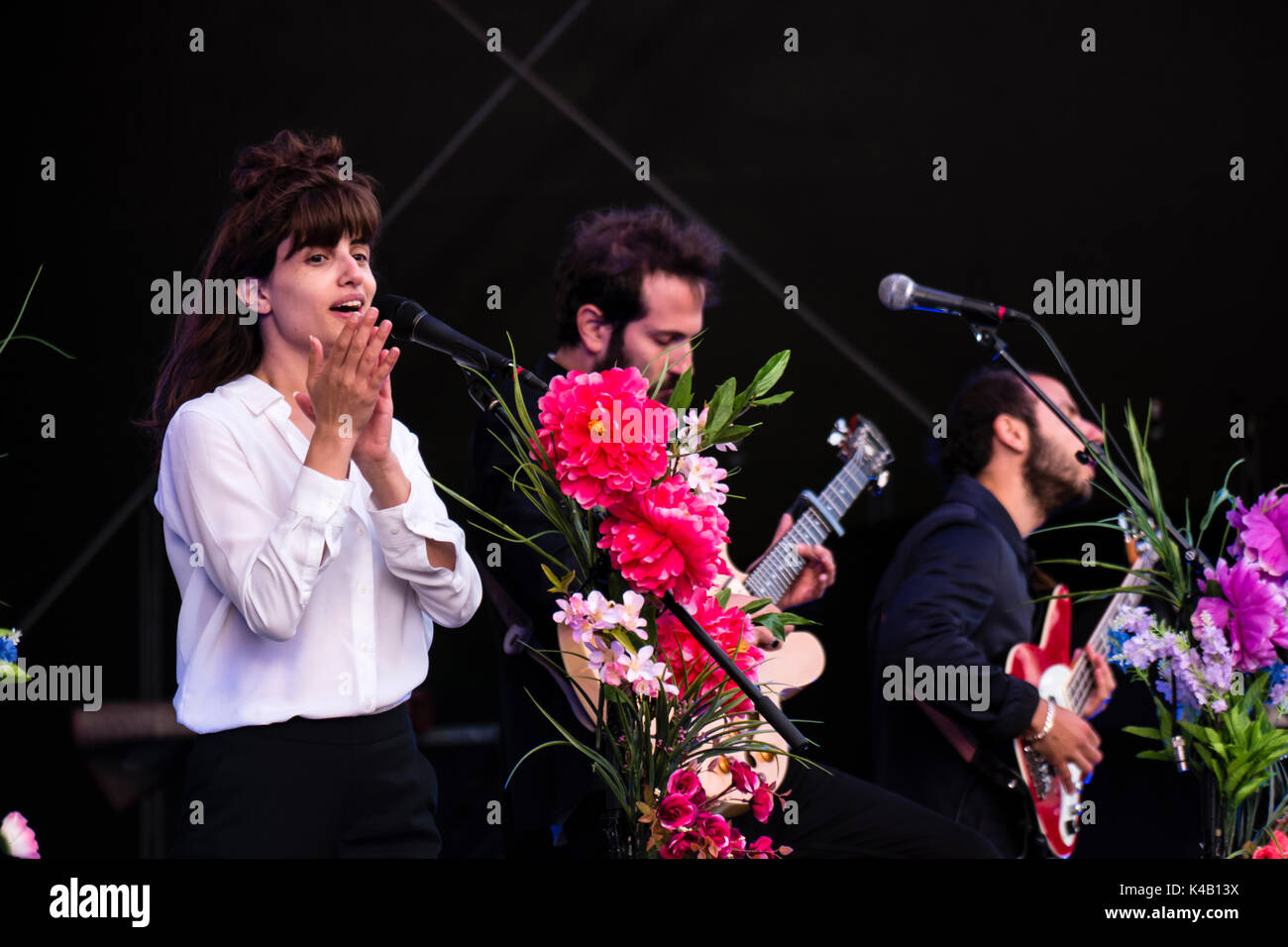 Kiel, Deutschland, 16. Juni 2017 Israelische Indie, Pop Band Lola Marsh Live Auf Der Kieler Woche 2017 Stockfoto