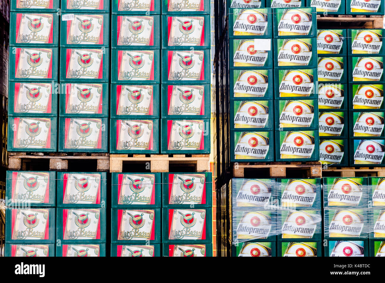 Lager Website in Starobrno Brauerei in Brünn, Tschechische Republik. Starobrno Brauerei ist die modernste Brauerei in Tschechien im Jahr 1325 gegründet. Es ist ein Teil von H Stockfoto