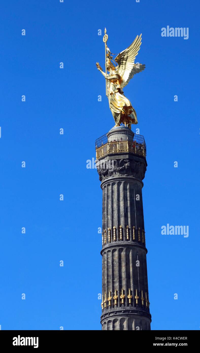Siegessäule ist ein berühmtes Monument in Berlin, Deutschland Die preußischen Sieg in der Danish-Prussian Krieg zu gedenken. Stockfoto