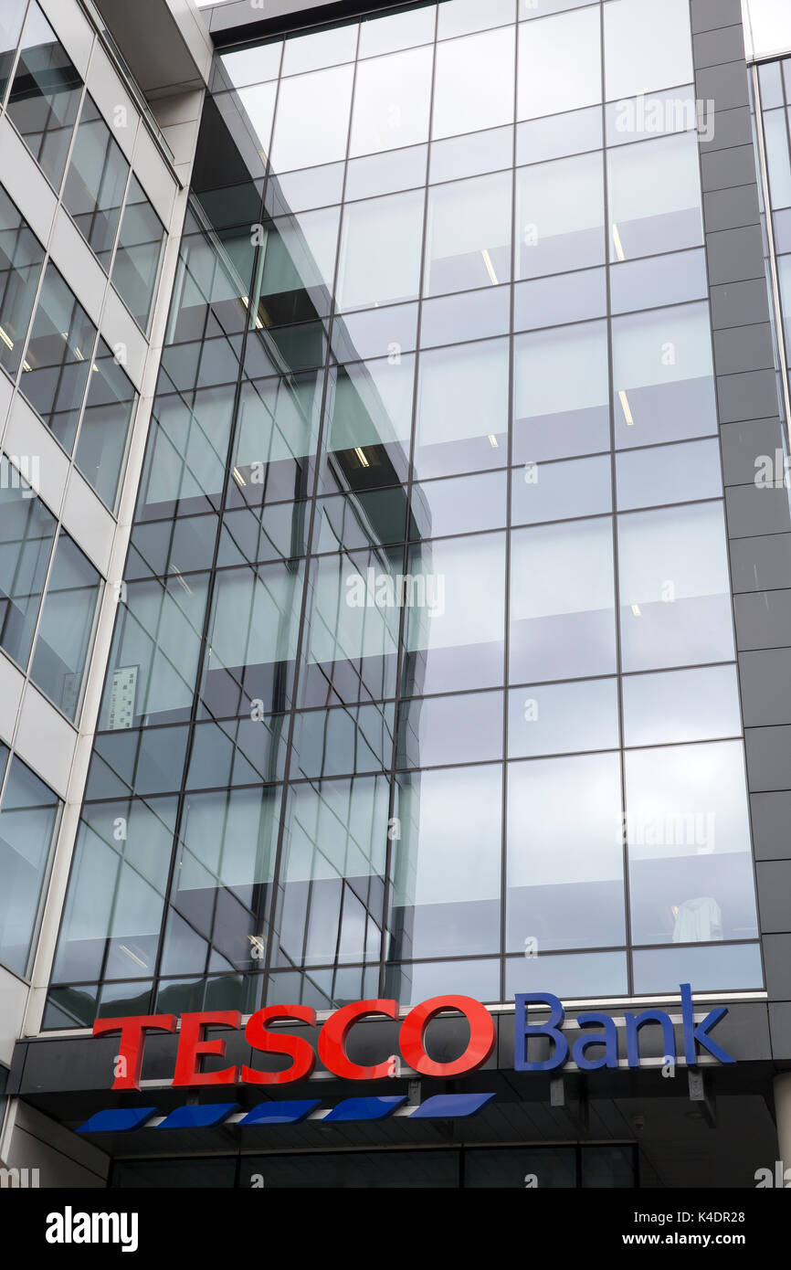 Tesco Bank Customer Service Center in Glasgow. Stockfoto