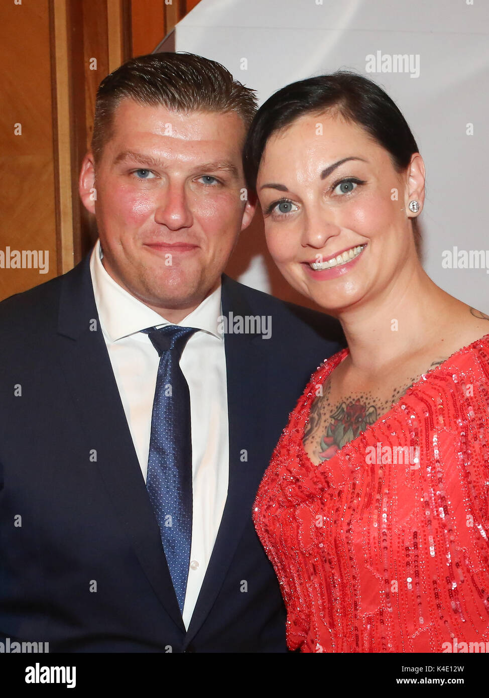 Steve Feige und Lina Van De Mars Stockfotografie - Alamy