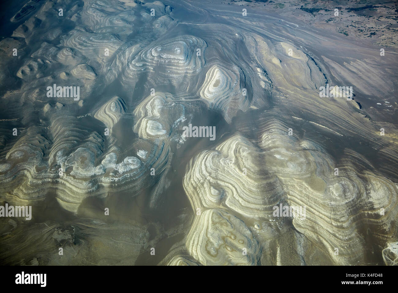 Erodierten Felsformationen des alten Meeresboden, Ocucaje Wüste, in der Nähe von Ica, Peru, Südamerika - Antenne Stockfoto