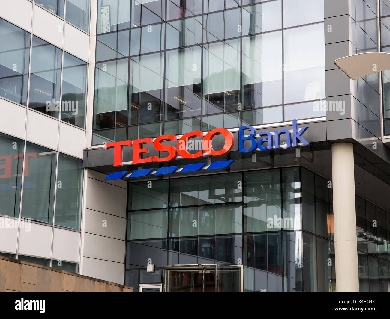 Tesco Bank Customer Service Center in Glasgow. Stockfoto