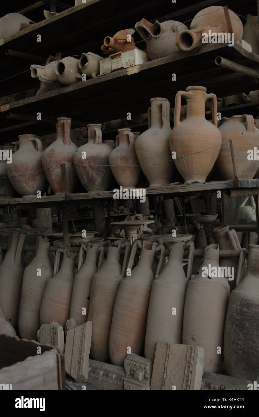 Italien. Pompeji. Das Antiquarium. Amphoren. Römische Zeit. Stockfoto