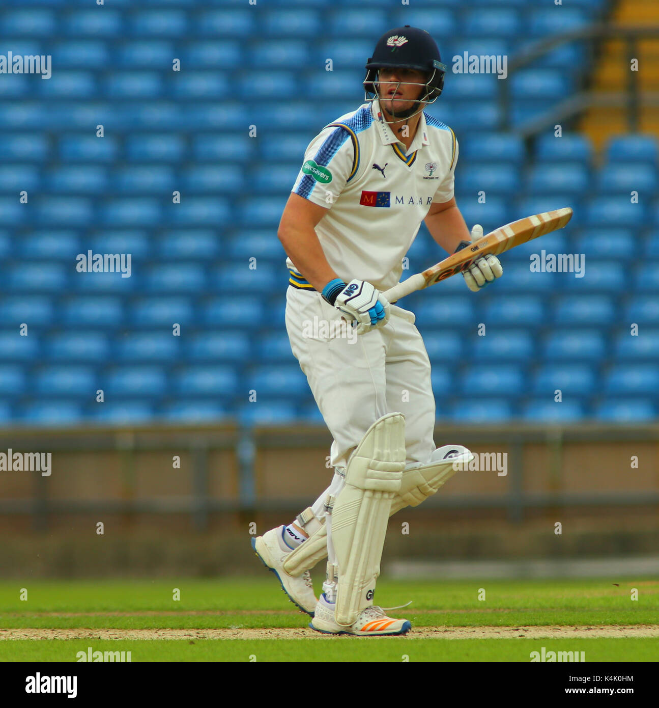 Leeds, Großbritannien. 6. Sep 2017. Alex Lees schlagen für Yorkshire CCC vs Middlesex CCC während der specsavers County Championship Match bei Headingley Carneige Stadium, Leeds. Credit: Stephen Gaunt/Alamy leben Nachrichten Stockfoto