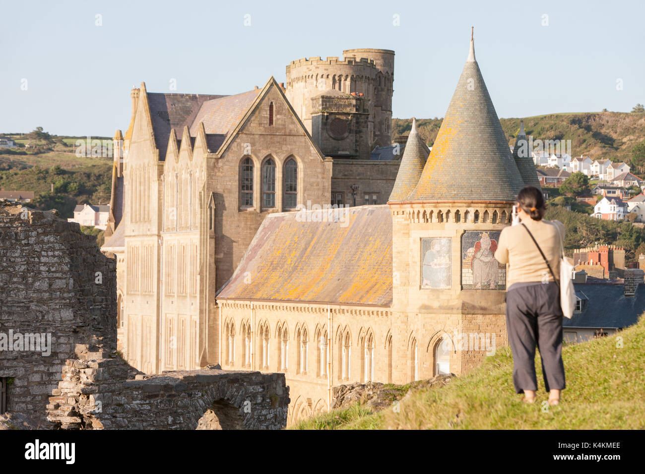Alte Hochschule, Gebäude, Student, Studenten, Fakultäten, Fakultät, Gebäude, an der Küste, am Strand, Stadt, Aberystwyth, Universität, Aberystwyth, Ceredigion, Wales, UK, Europa, Stockfoto