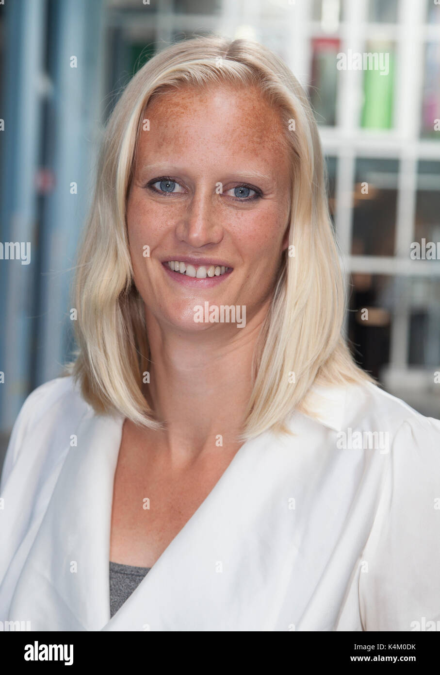 CAROLINA KLÜFT Schwedische siebenkampf Athlet und Fernsehen Host 2017 Stockfoto