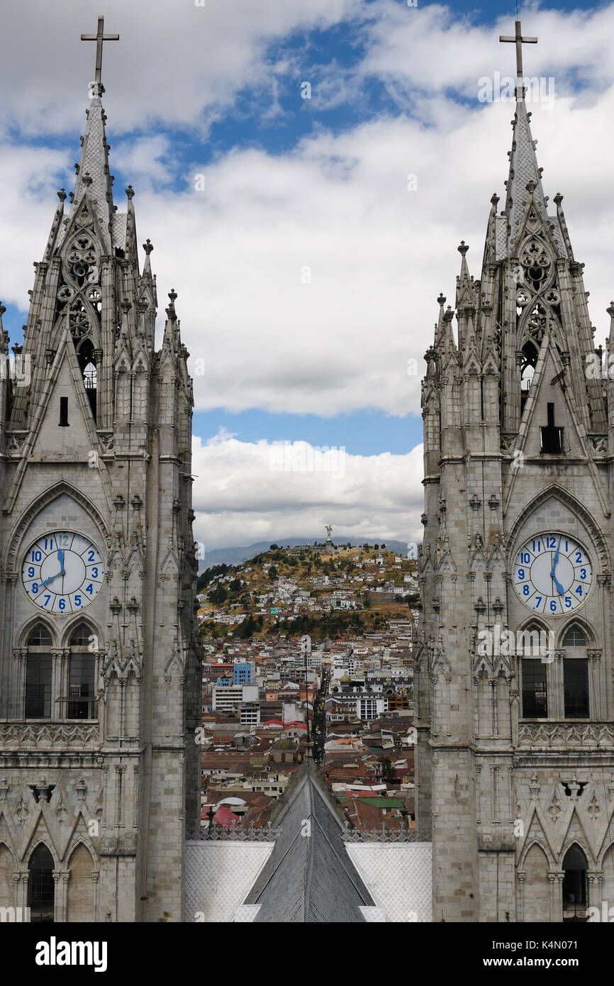 Quito - die Hauptstadt von Ecuador. Quito ist eine Beautifllly Stadt, voller historischer Denkmäler und architektonischen Schätze. Das vorliegende Bild vie Stockfoto