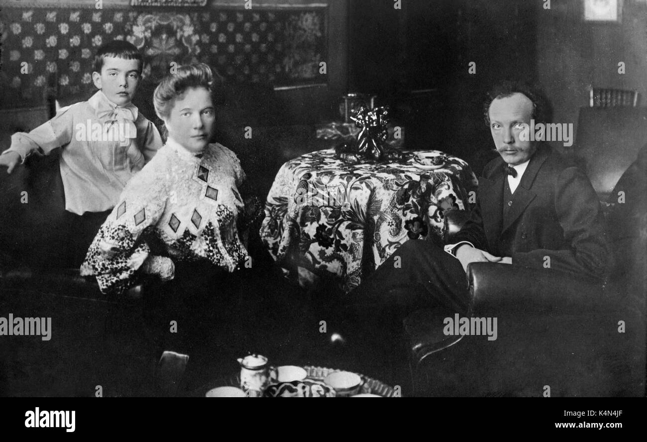 Richard Strauss mit seiner Frau Pauline und Sohn Franz zu Hause in Berlin deutsche Komponist und Dirigent. 1864-1949. Stockfoto
