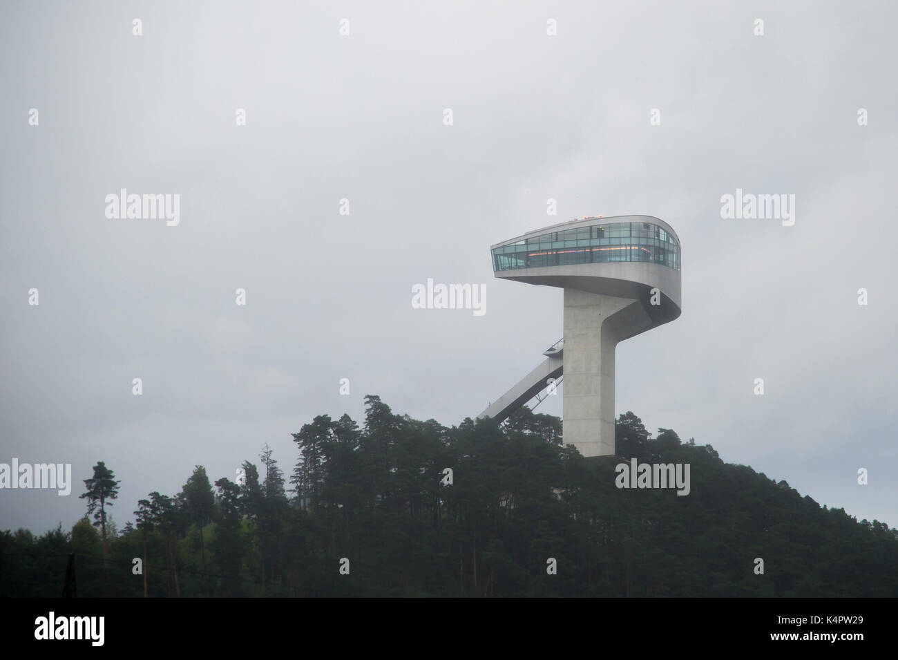 Bergisel Schanze von Zaha Hadid in Innsbruck, Tirol, Österreich. 1. September 2017 © wojciech Strozyk/Alamy Stock Foto Stockfoto
