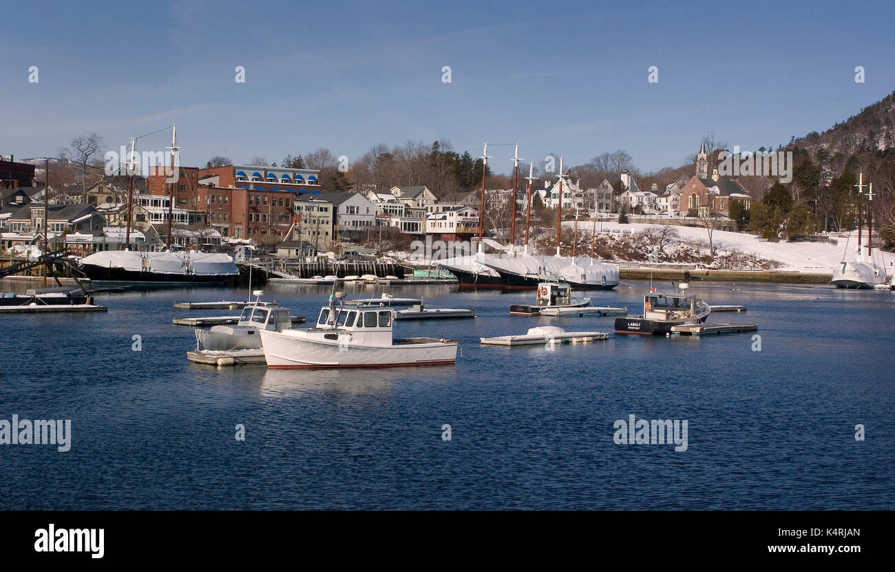 Camden Harbor, Maine, an einem Winter. Stockfoto