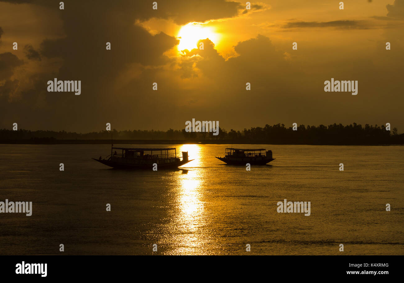 Schönen Sonnenaufgang an der Weltgrößte Mangrovenwald Stockfoto